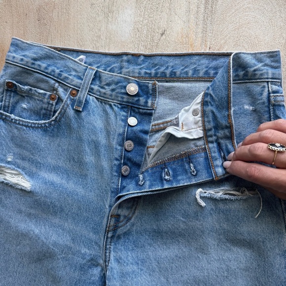 Levi’s Classic 501 Distressed Jeans 29/30 - Picture 6 of 10